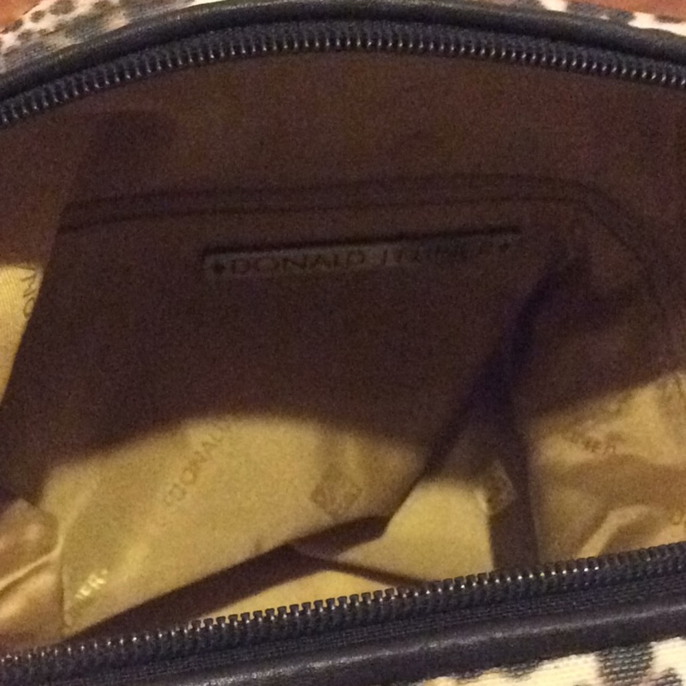 Donald J. Pliner Handbag - Picture 4 of 6